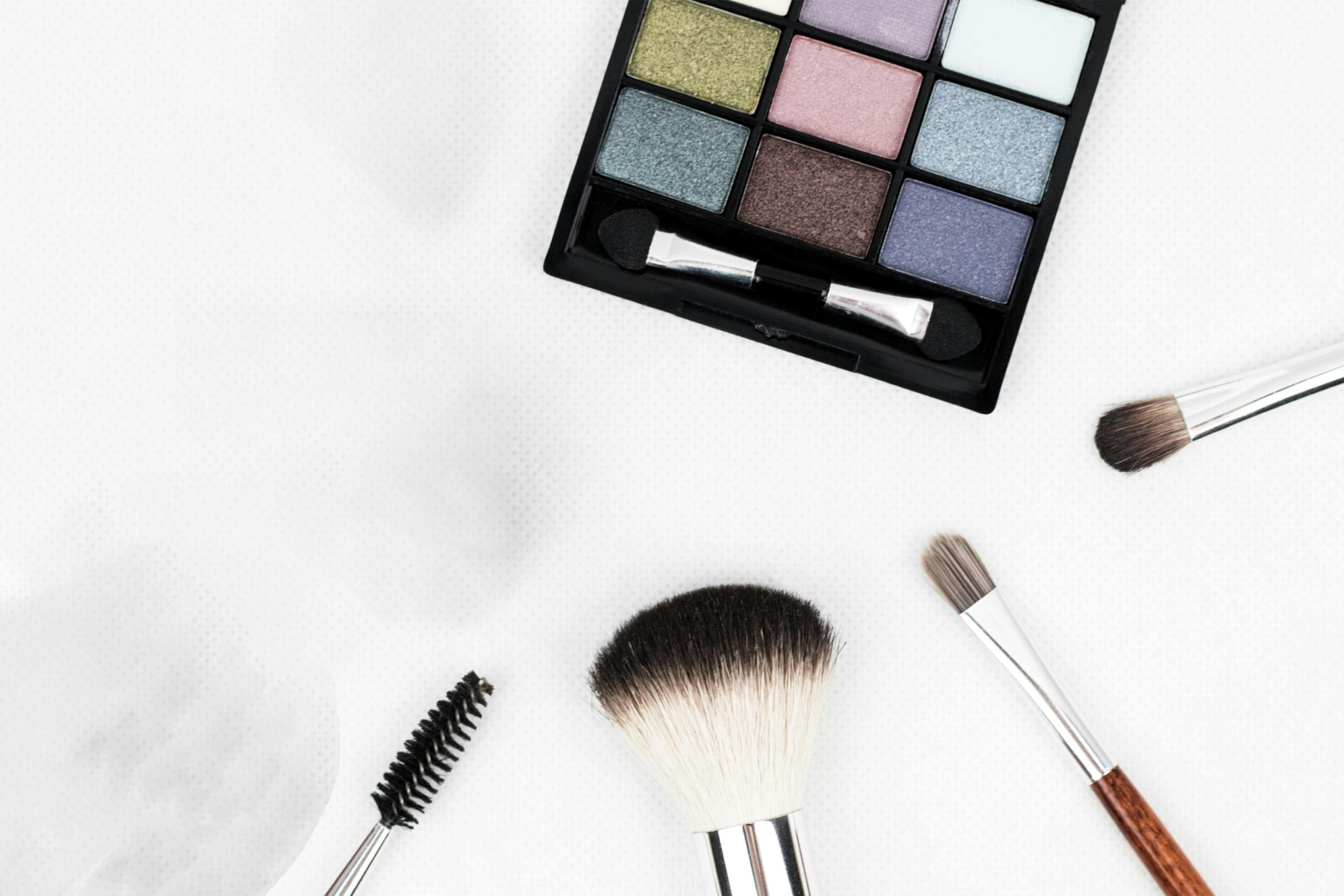 background-cosmetics-picture