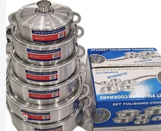 Premium Aluminum Cooking Set – 12 Piece Family Collection